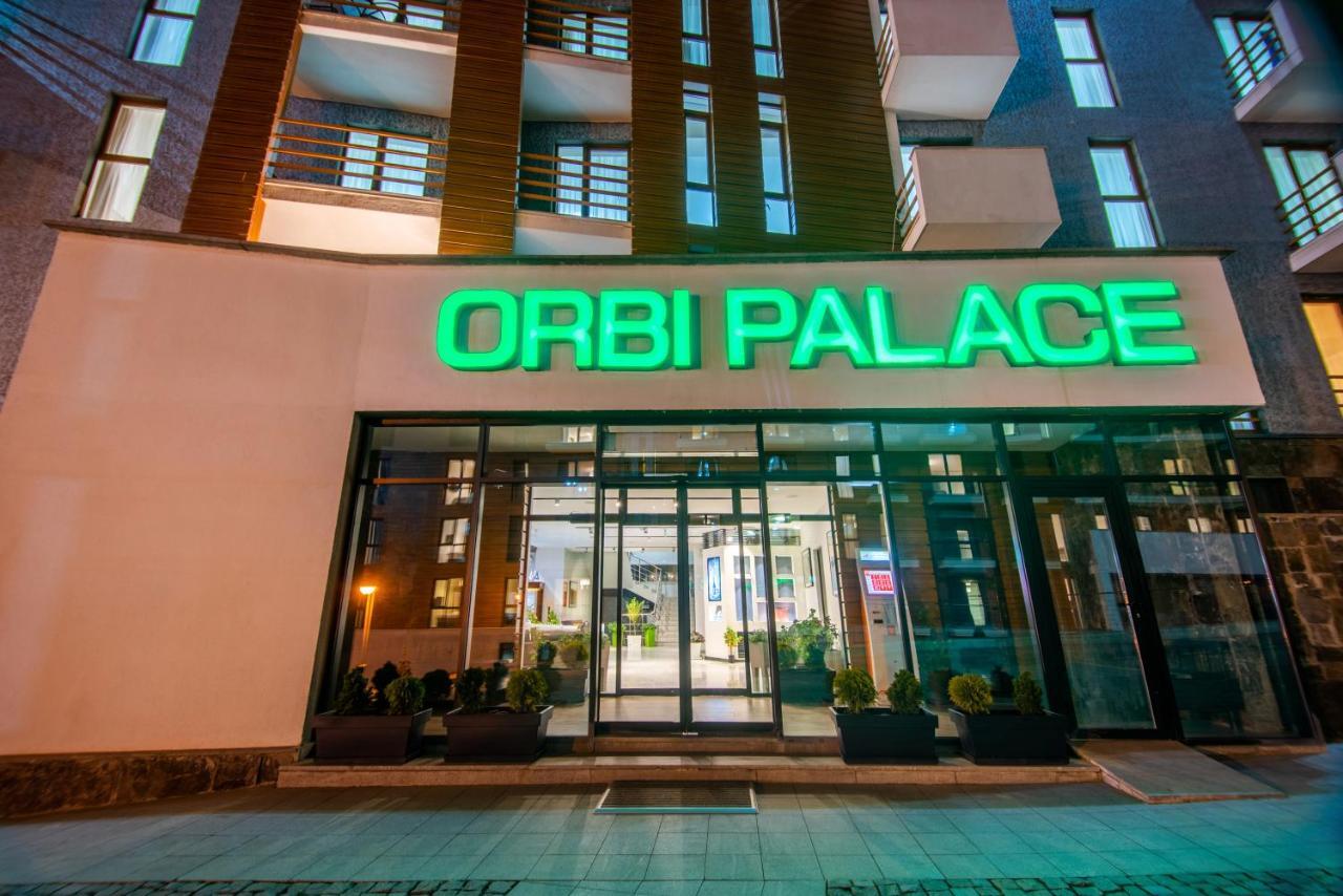Orbi Palace Hotel Official 巴库里阿尼 外观 照片